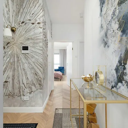 Dwupoziomowy W Krakowie Z Sauna, Jacuzzi, Parkingiem I Tarasem By Renters Prestige Διαμέρισμα *