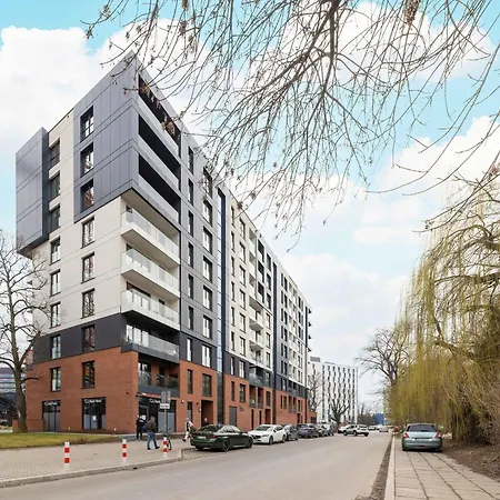 Dwupoziomowy W Krakowie Z Sauna, Parkingiem I Tarasem By Renters Prestige